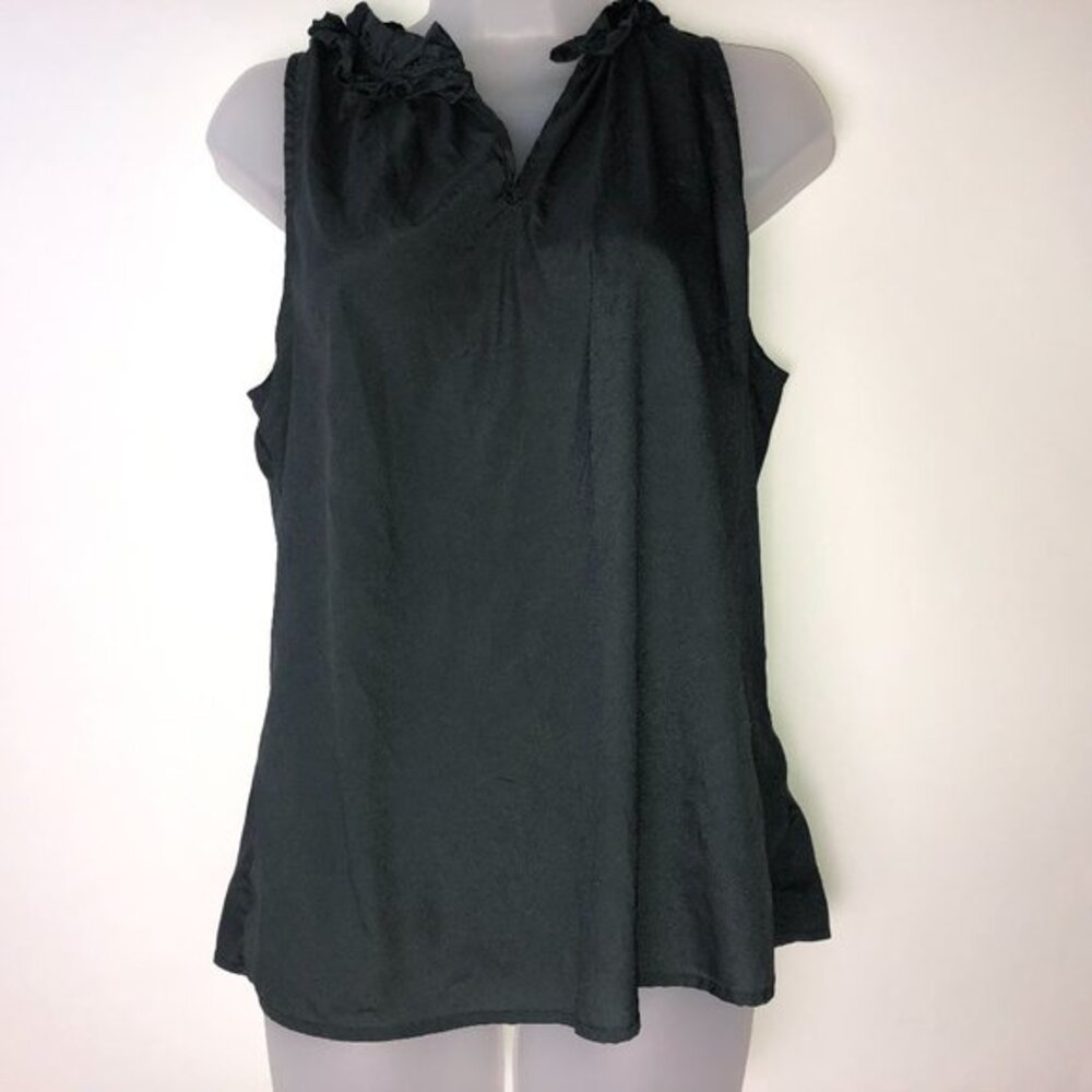 Banana Republic Black Blouse w/Ruffles & V-Neck XS‎
